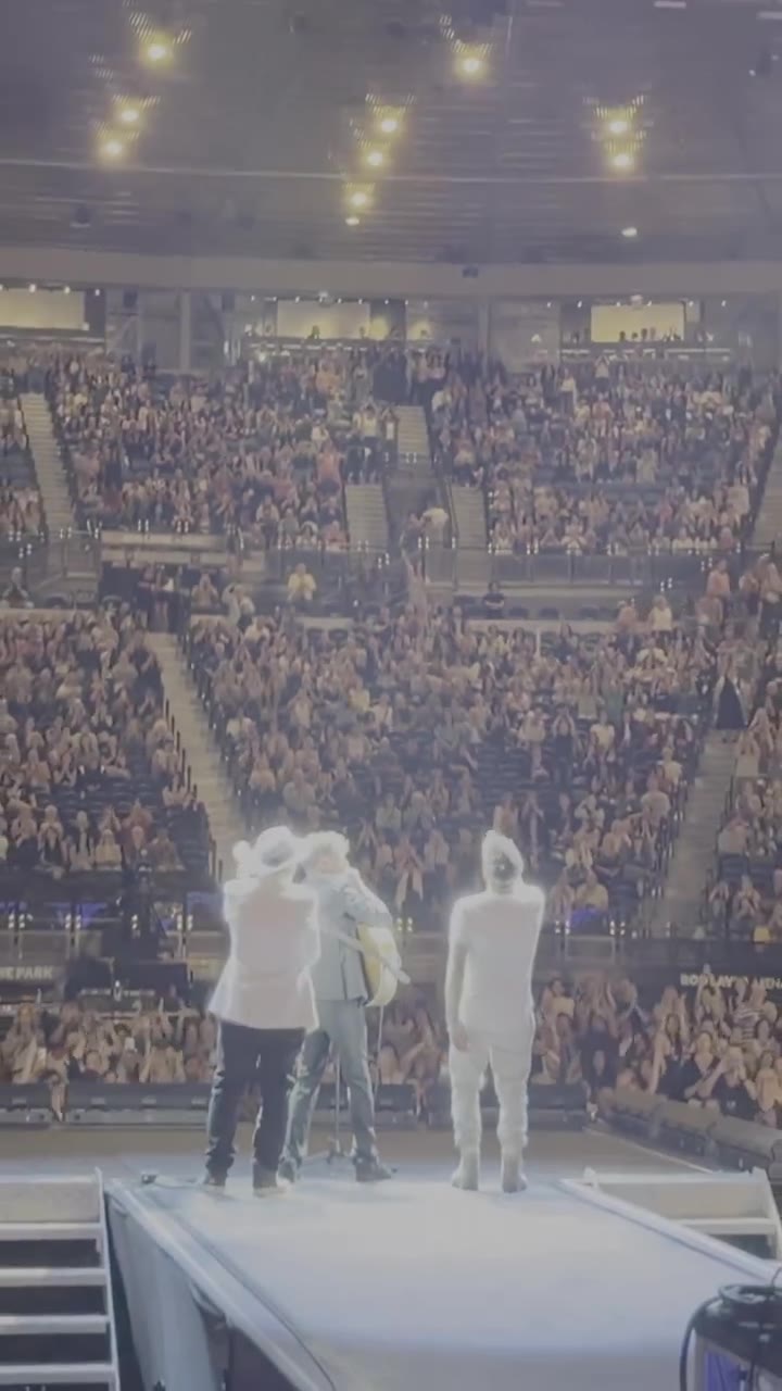 The Potbelleez at Rod Laver Arena